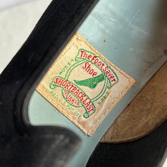 1930s 1940s Black Suede Cut Out Chunky Heel Pumps 7-8 Narrow - Picture 4 of 11